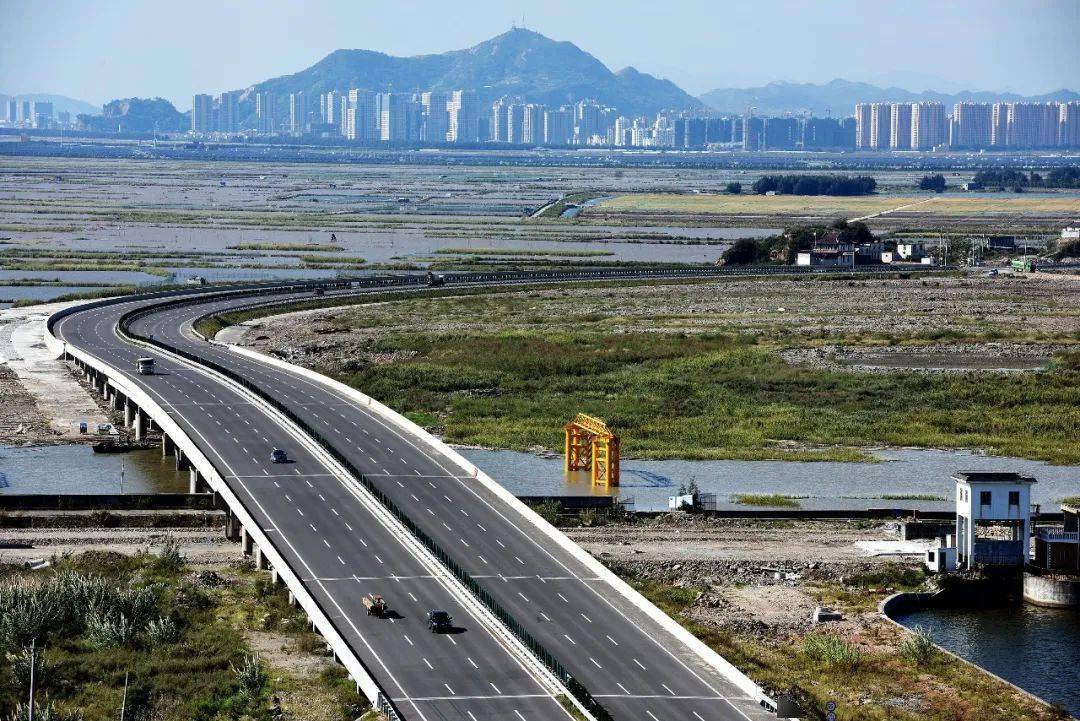 温州绕城高速公路北线二期,乐清湾大桥及连接线,甬台温高速公路乐清北