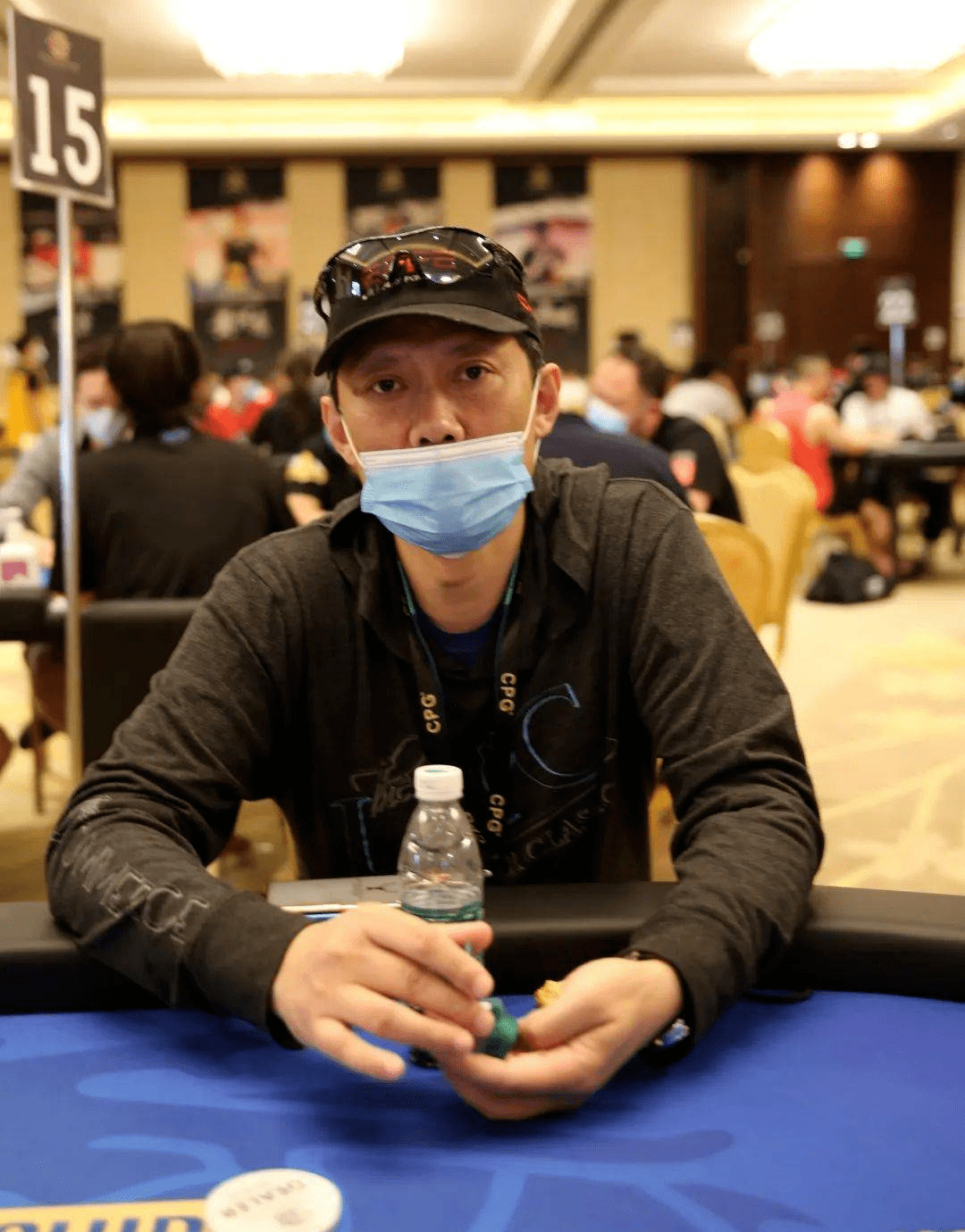 如今,魏国梁在国际扑克上取得了巨大成功,很多扑克圈