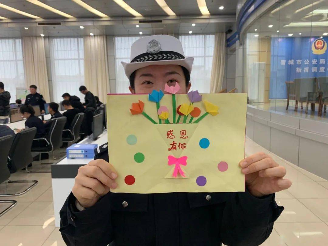 预热122晋城交警冬季交通安全宣教活动开始了