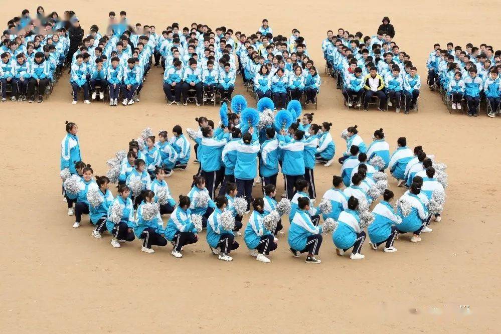 武邑职教中心举行队列队形比赛活动