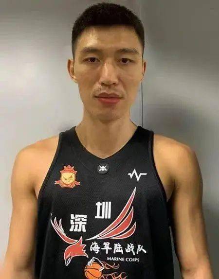 东北第一后卫刘学深圳市队队员余志常民间篮球顶级内线东莞市队队员