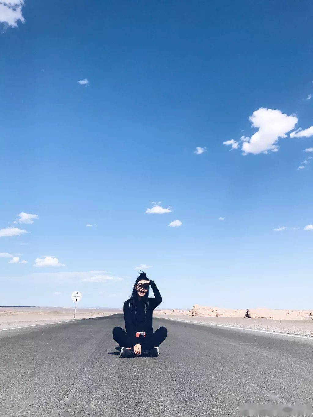 只需要一些空旷的自然景色,远景很容易拍出意境,远景最美,最让自己