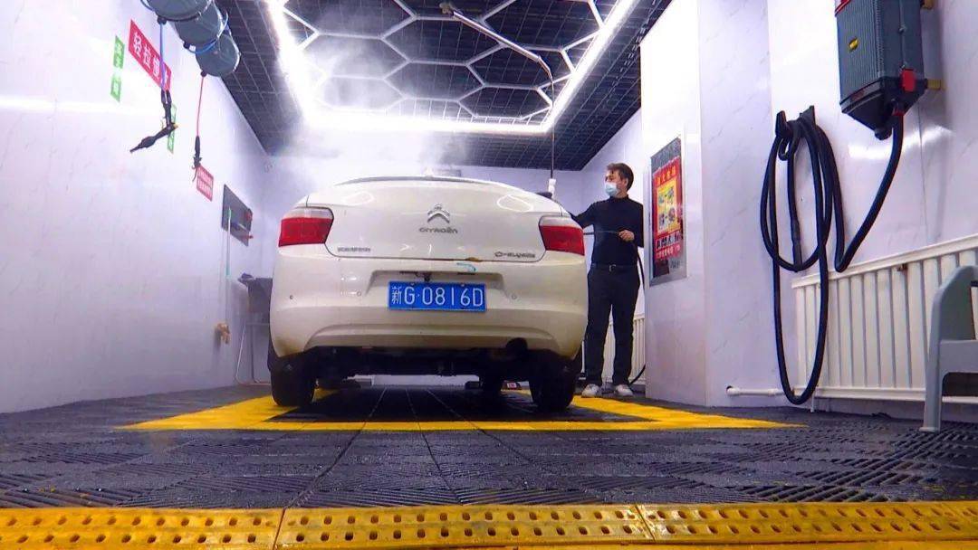 24小时共享自助洗车房来乌苏啦