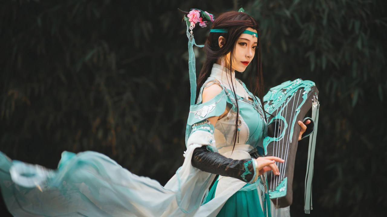 劍網三長歌門雪河琴娘cosplay