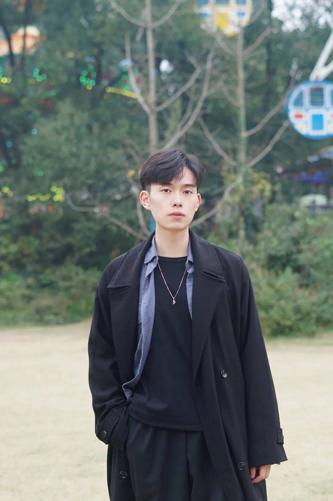 微博@亦儒雅---章虎成 183cm百变coser抖音@小胡微博@胡huxin---胡鑫