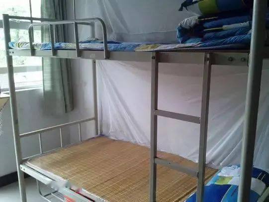 这27所民办初中的住宿条件是这样的……_宿舍