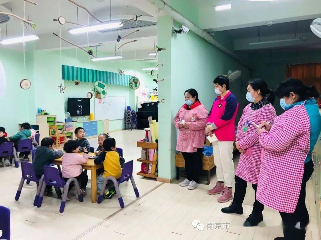 美好"食"光——记爱儿坊东方天郡幼儿园开餐环节开放展示