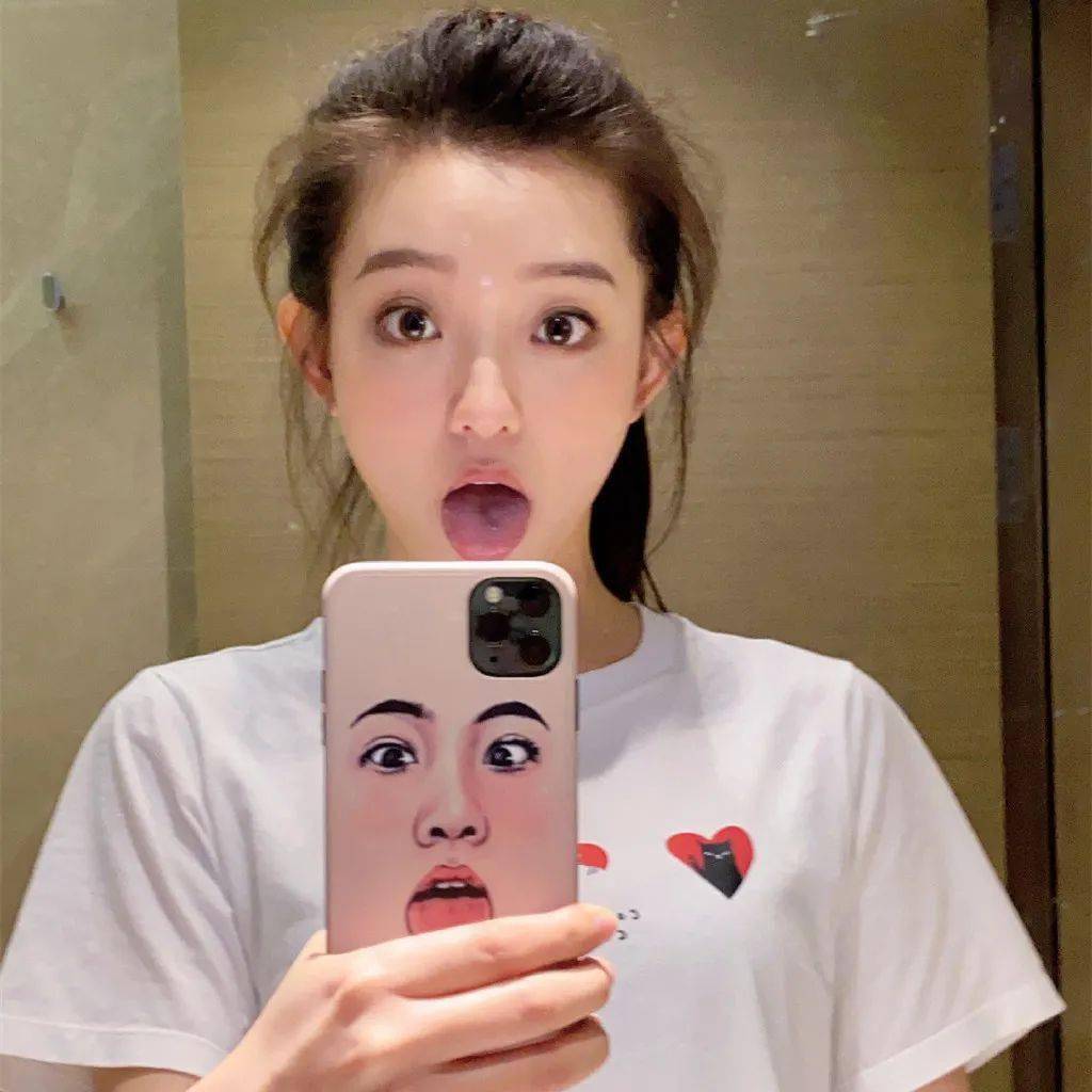 【微信头像】罗予彤