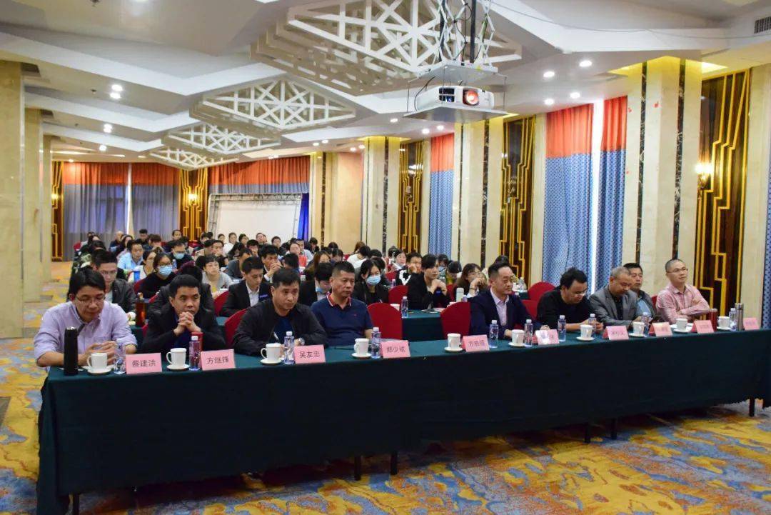 莆田哲理中学党总支书记方祖禧,宁德霞浦八中校长蒋永生,副校长吴友忠