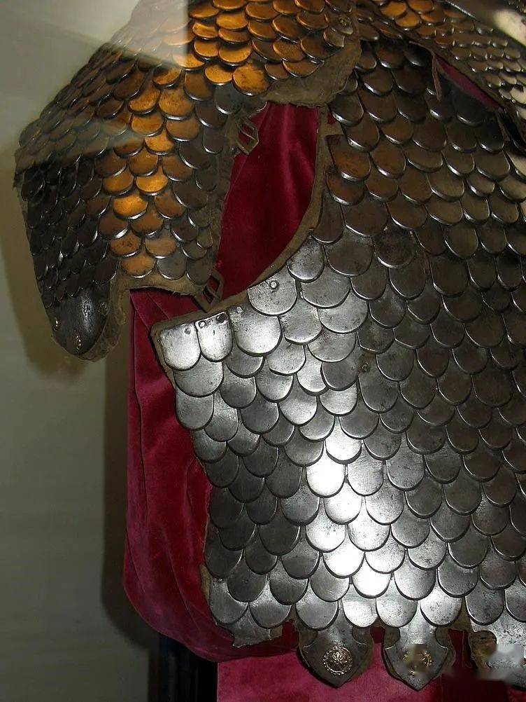 波兰克拉科夫国家博物馆馆藏翼骑兵甲胄欣赏