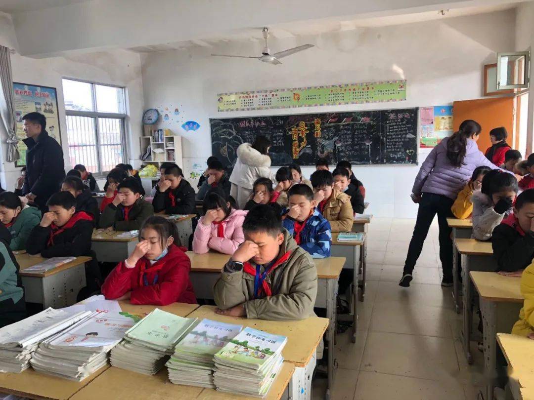 爱眼护眼预防近视丁沟小学开展眼保健操比赛