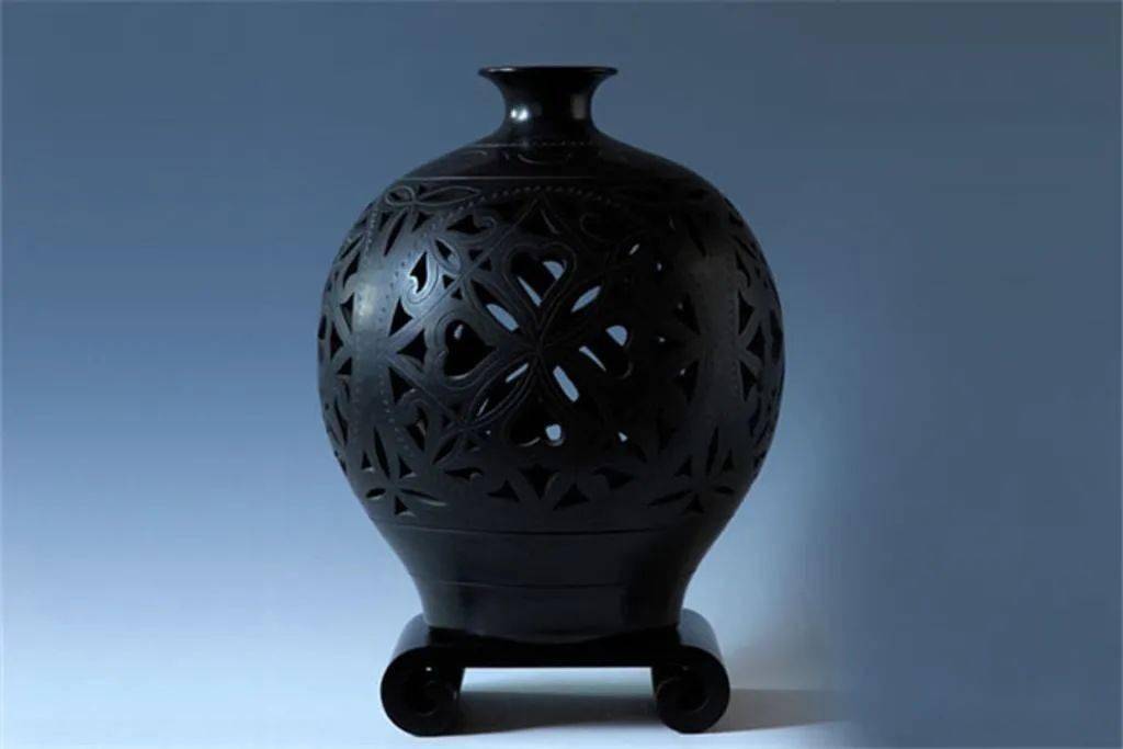 莒南伴手礼大店黑陶土与火的艺术力与美的结晶