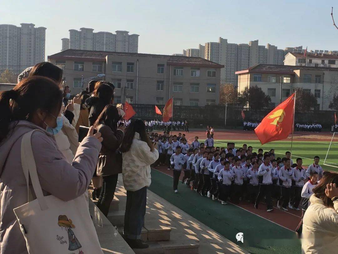 区实验中学 12-03 21:10 订阅 有朋自远方来 12月3日,山东沂水二中