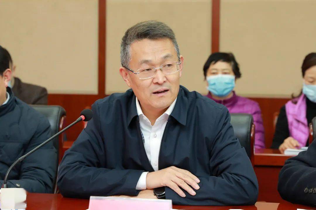 强化监督促发展丨山一大二附院举行新一届社会监督员