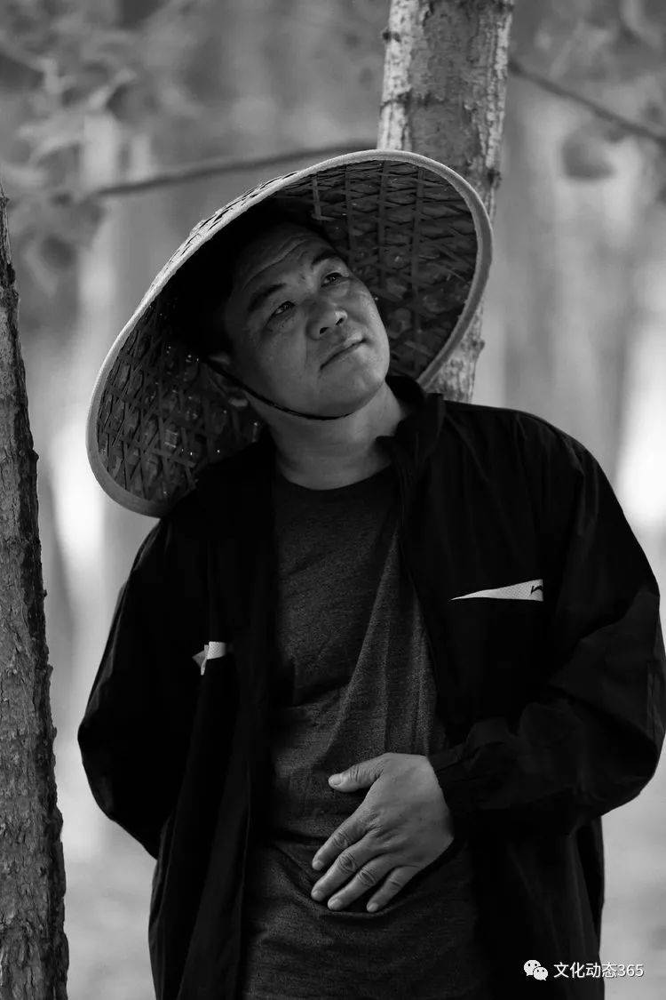 王宝仓,文安镇人.