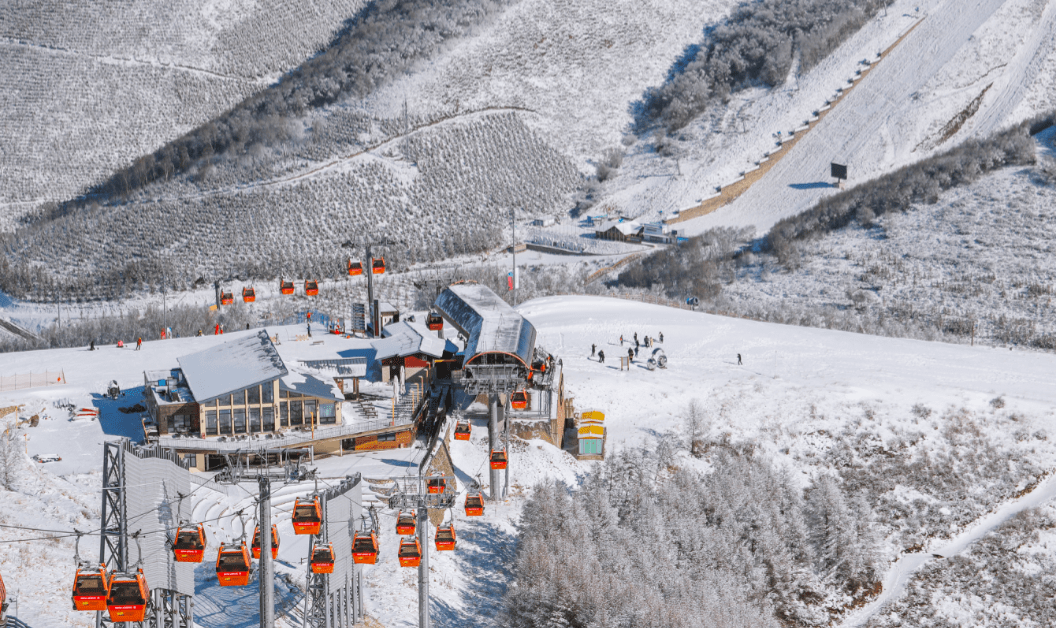 太舞滑雪小镇南山里图片