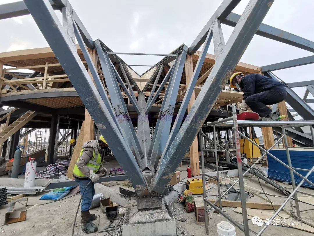 【钢结构·探讨】某钢木组合结构照片分享,节点做法很值得借鉴_桁架