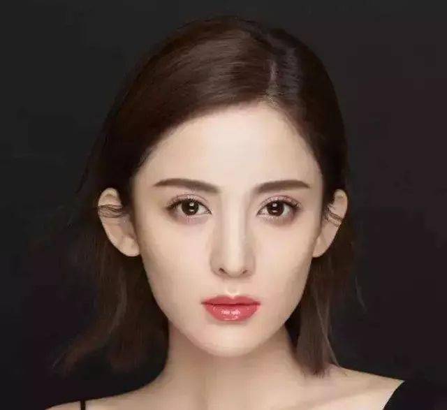 眉毛画长一点点脸蛋要小很多