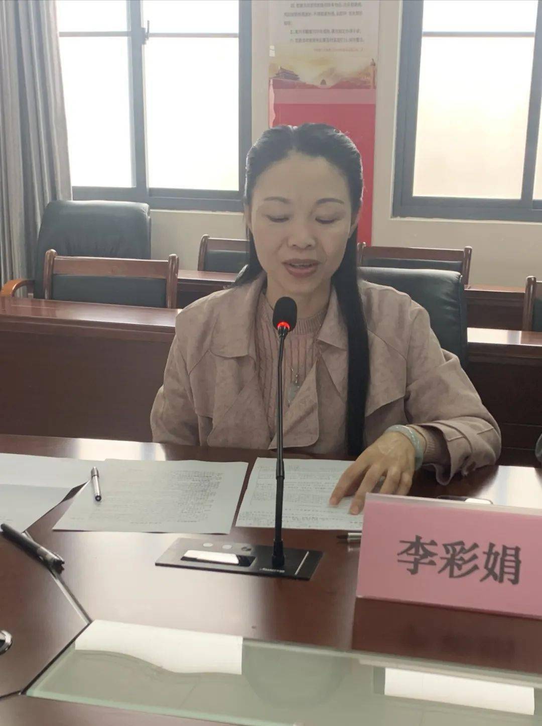 李彩娟老师点评指导李彩娟老师建议制定较为详细与科学的评价标准与