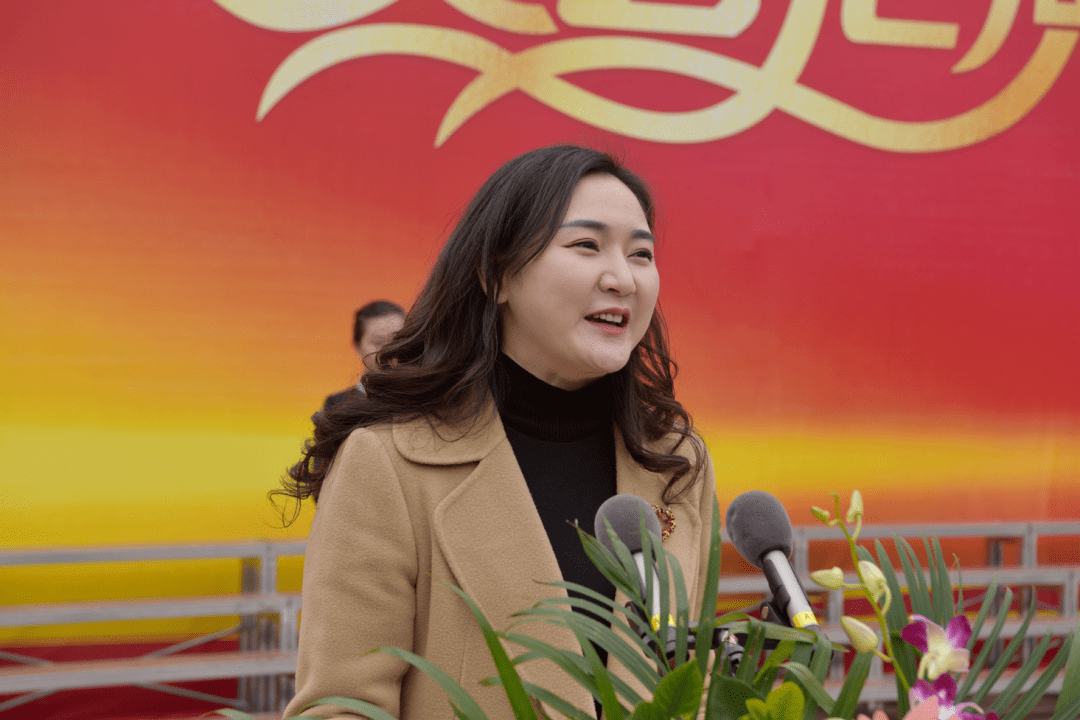 唱响时代旋律舞动青春风采筠连县中学纪念一二九学生爱