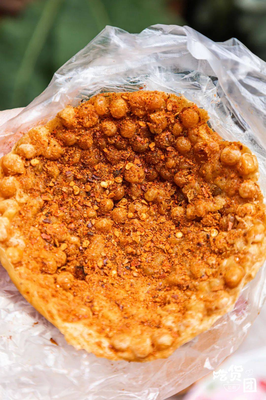 2元1个的洋芋粑粑带火了这家无名小店