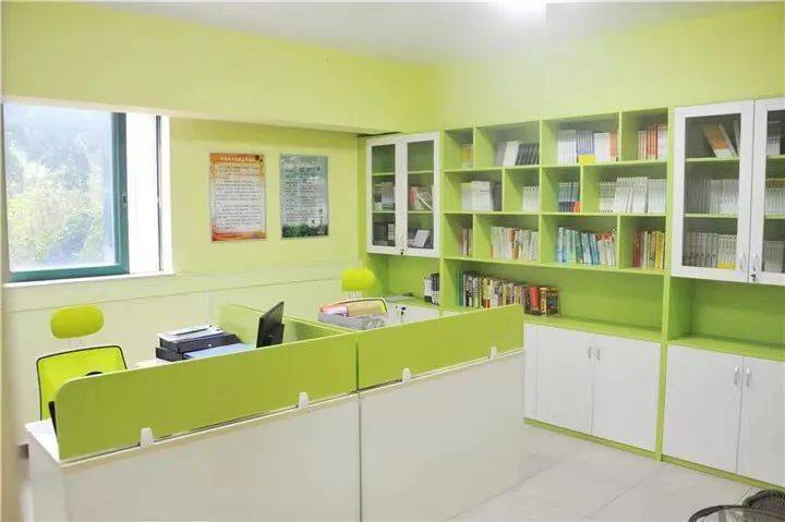 高明这个四星级心理辅导室值得你点赞