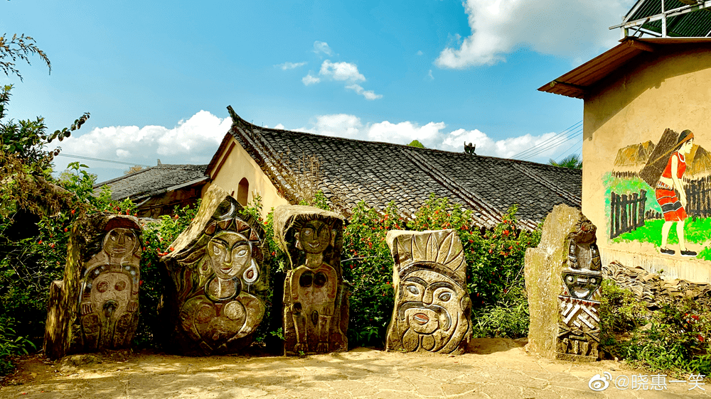 四川新增一出川旅游大通道打卡最美银杏村逛边陲小镇这处极边第一城要