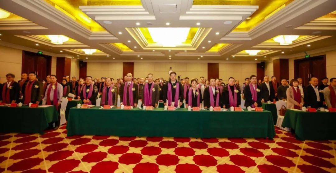 莆田市住房和城乡建设局副局长卢国平到会致辞;福建省房地产业协会