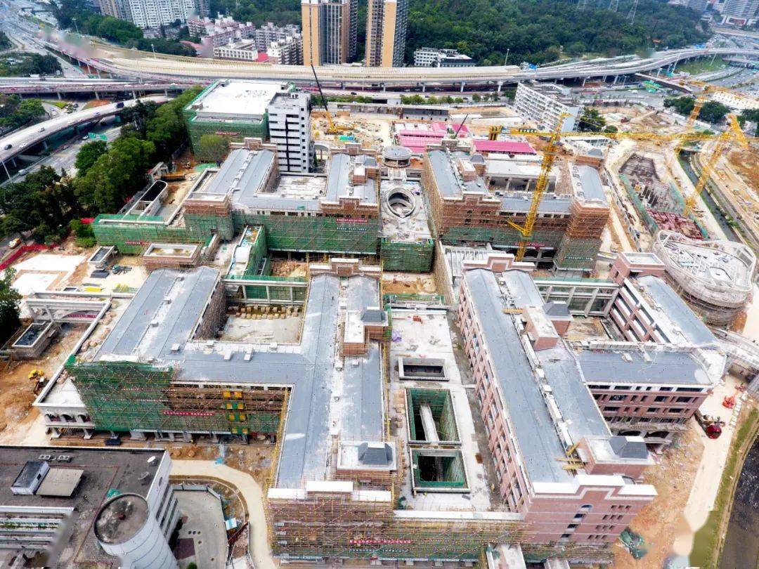 今年4月份的深圳中学(泥岗校区)项目/5月9日,深圳市公安局第三代指挥
