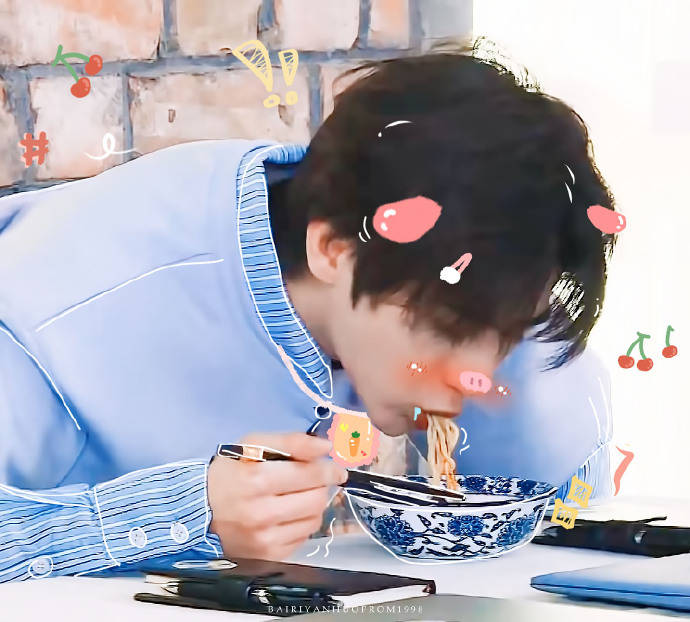 综艺里的最香干饭人 干饭人蔡徐坤熊熊燃烧的干饭魂!