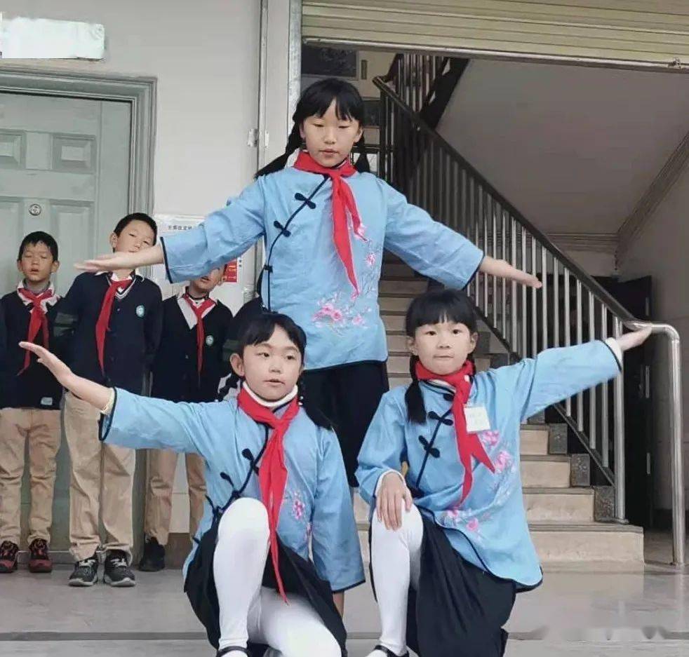 传承记忆祈愿和平文林小学主题校会