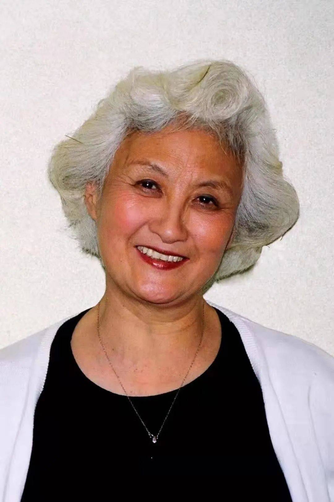 甜姐儿黄宗英最后的日子永远都别说自己老了