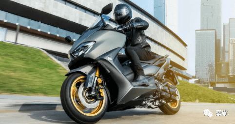 雅马哈发布2021款tmax/xmax.