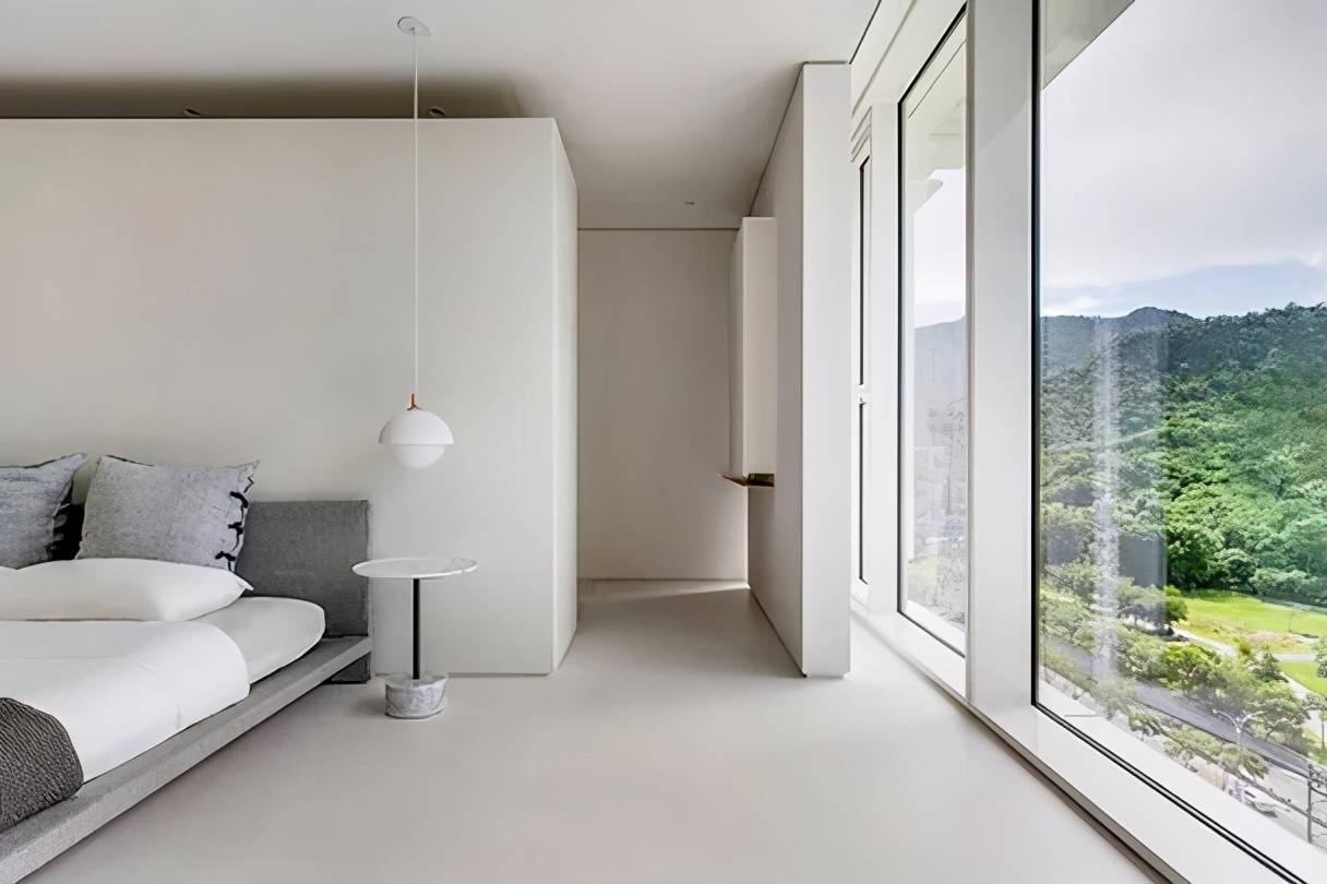 极简白极致空间感