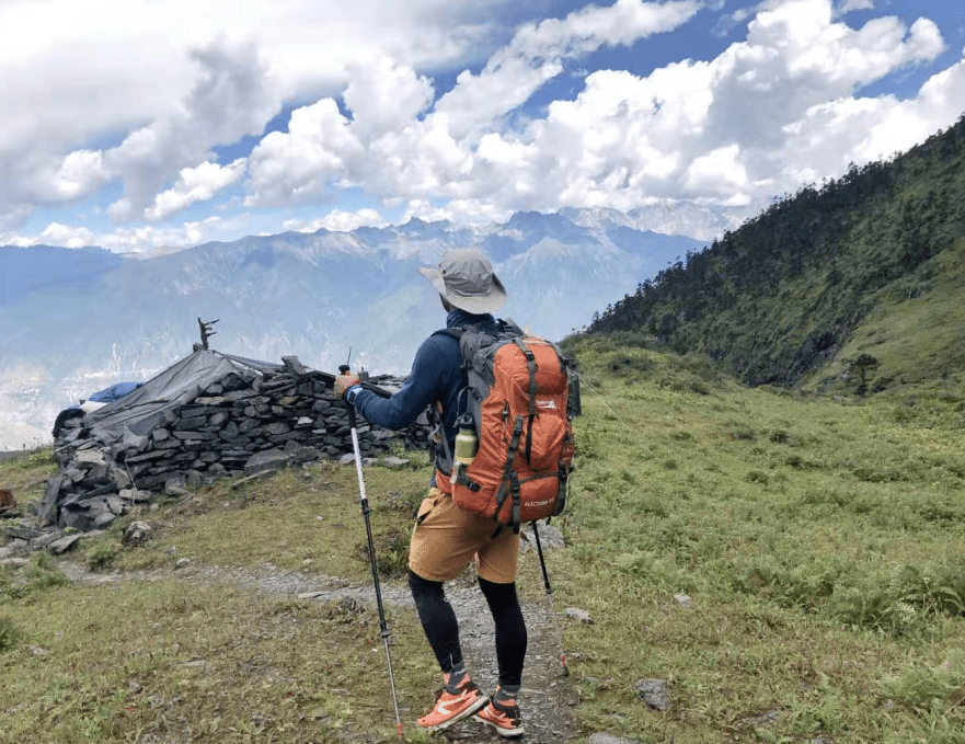 3名驴友风雪中被困两人身亡资深驴友讲述户外避险最危险的时候我想