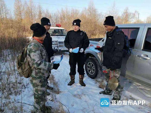 连日来,天桥岭林业局和天桥岭森林公安局联合深入到辖区内的林场,村屯