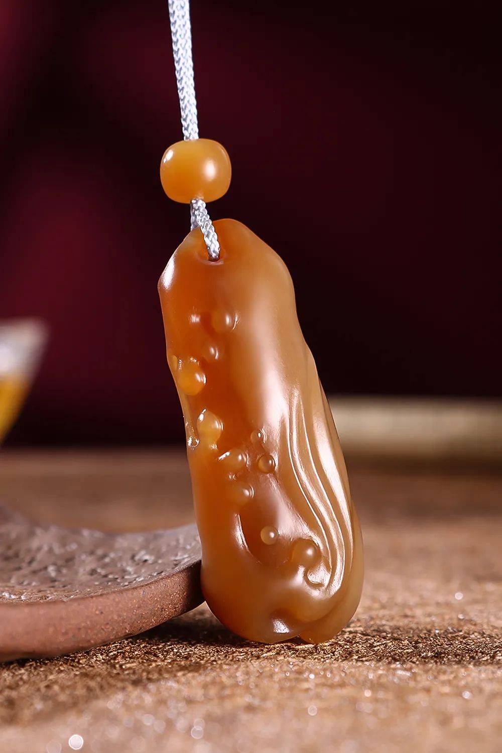 走俏市场的新玉雕,玉雕师们赶紧来学学!