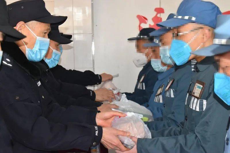 滕州监狱举行监狱开放日活动