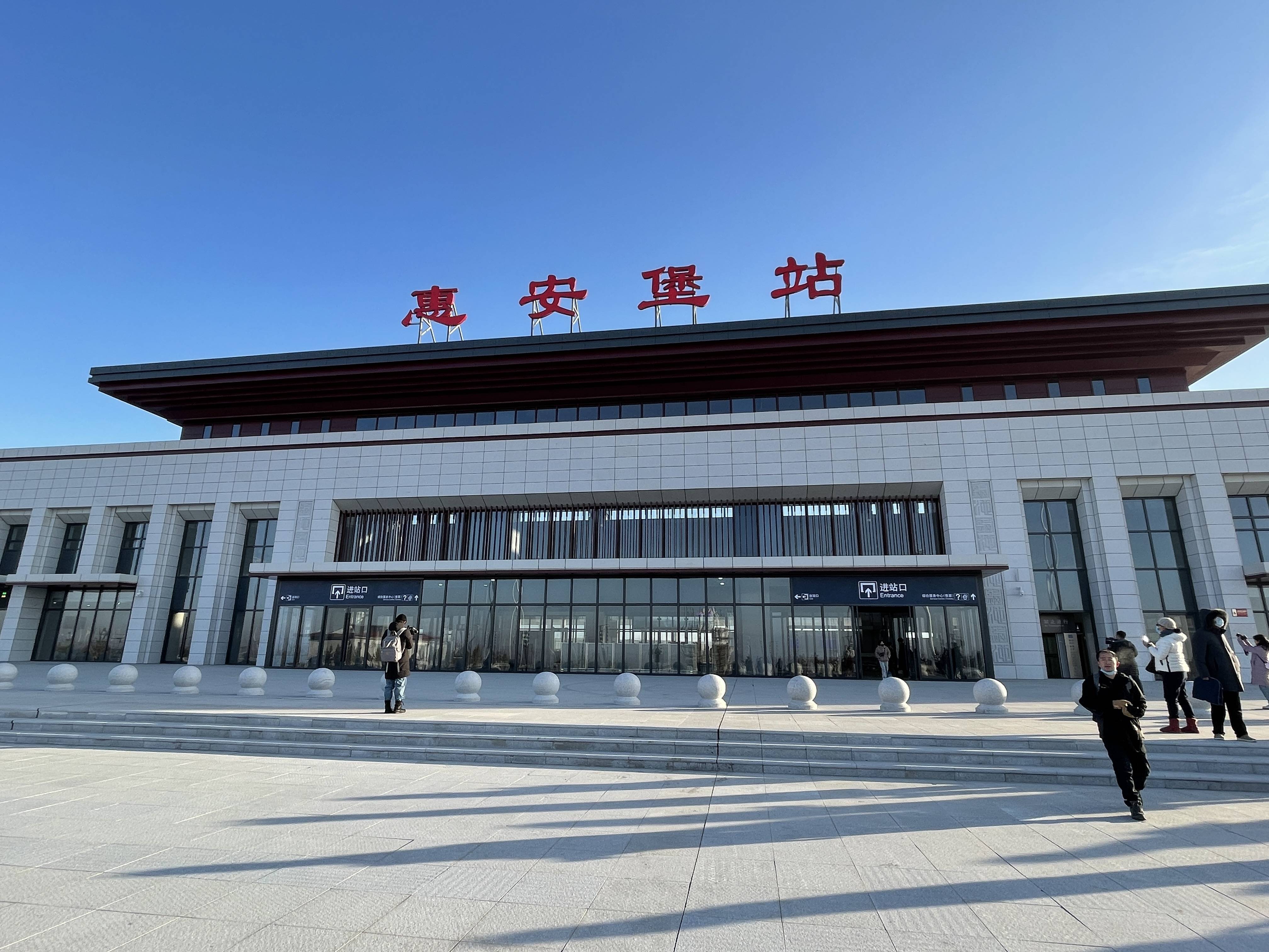 惠安堡站宁夏门户迎宾之门