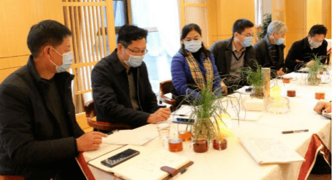 冕宁县泸沽中学语文教师王玉飞感慨地说:"万玉霞校长工作室带来的三堂