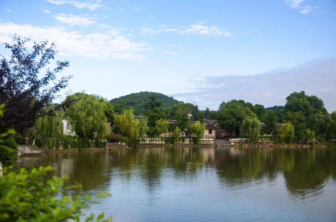 走进首批安徽省特色旅游名村黄麓镇洪疃村