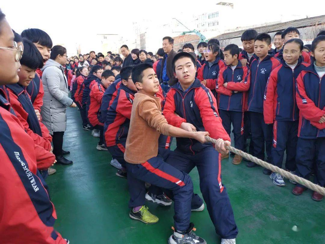 康庄中学传出的一幕.