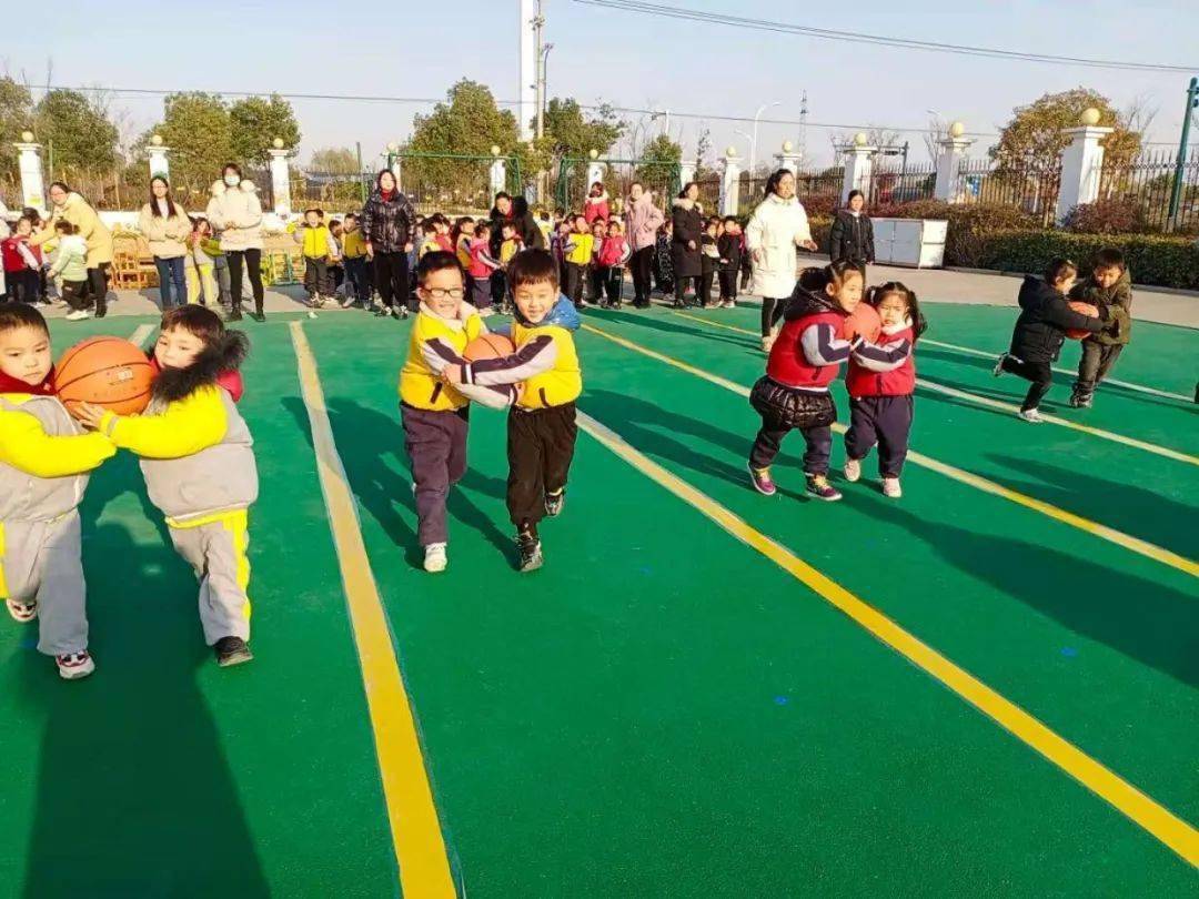 上岡鎮中心幼兒園冬季趣味運動會圓滿閉幕