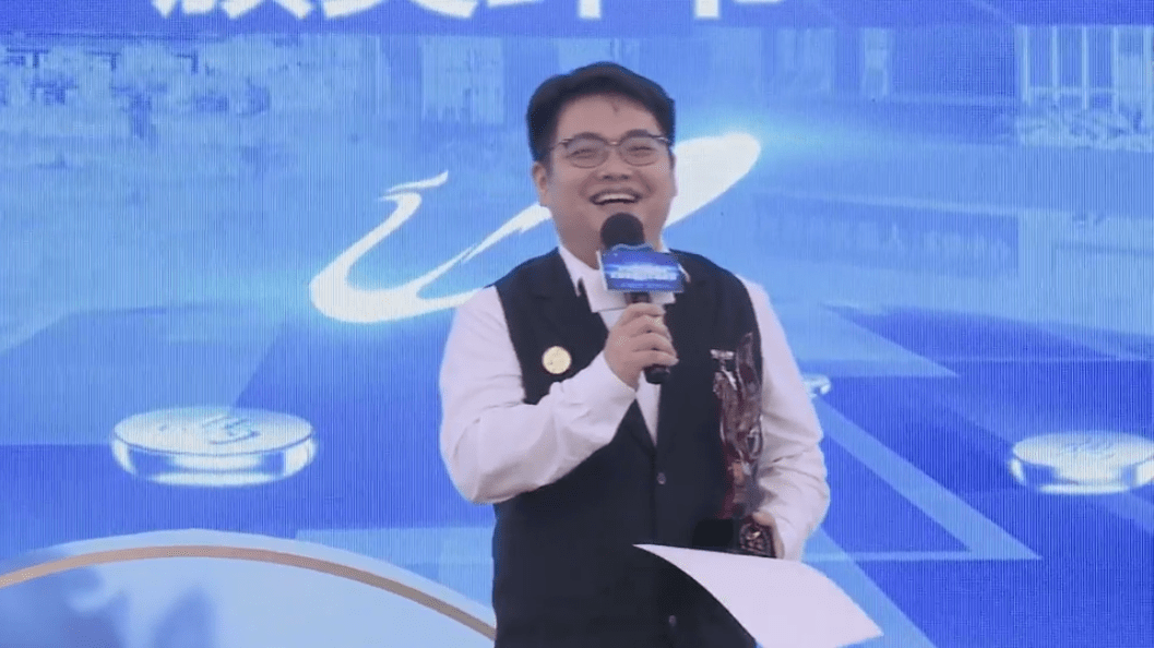 最新碧桂园杯大幕落下蒋川成为第七位王中王