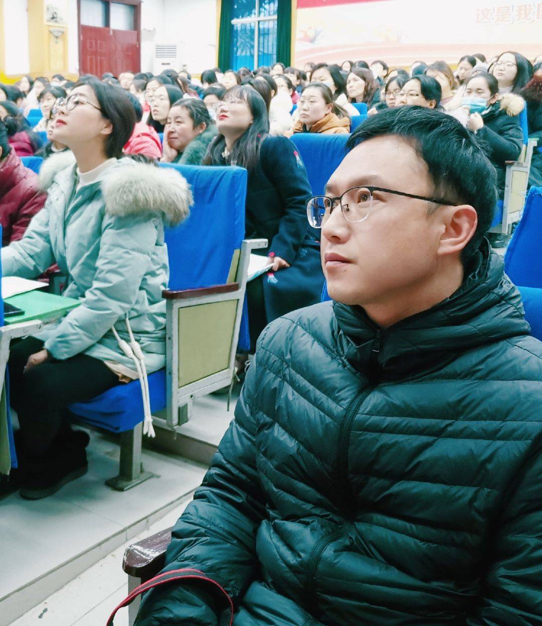 焦作市实验中学开展学习时代楷模张桂梅先进事迹动活动