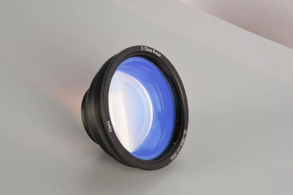 平场聚焦镜也称场镜,f-theta聚焦镜,是一种专业的