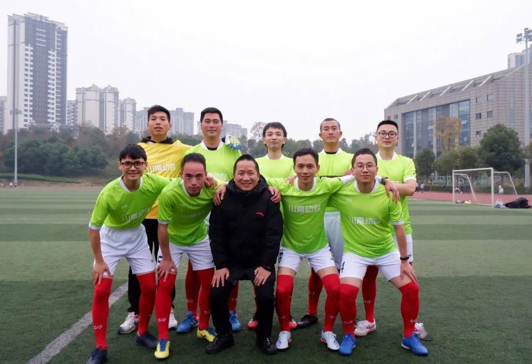 老师与学生的对抗你支持谁呢