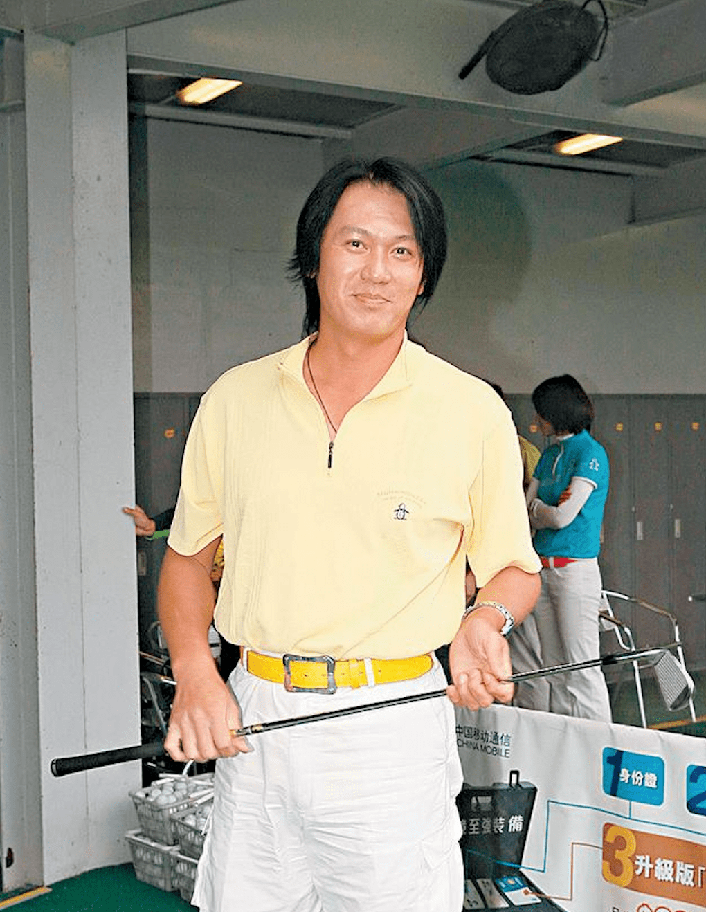 48岁近况曝光._甄志强