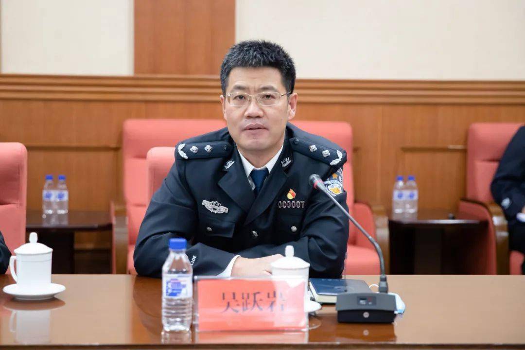 省委政法委召开新闻通气会 发布加强办案质效管理 提升