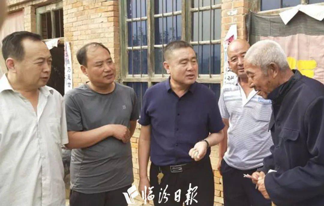 2016年,50岁的王红林上任汾西县副县长,分管扶贫工作